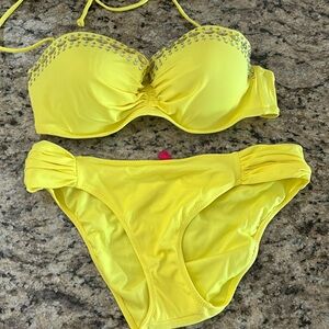 Victori’s Secret bathing suit